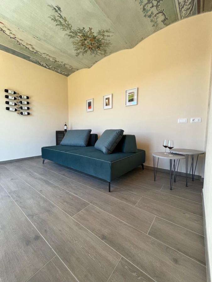 Le Cornici - Cascina Di Charme Hotel Diano d'Alba Luaran gambar
